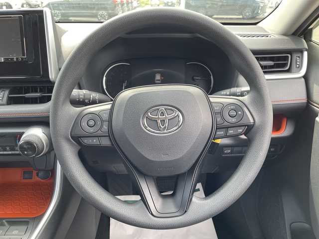 トヨタ ＲＡＶ４ アドベンチャー 岩手県 2019(令1)年 4.1万km アティチュードブラックマイカ 社外ナビ(CD/DVD/ラジオ/Bluetooth)/フルセグテレビ/バックカメラ/プリクラッシュセーフティ/レーントレーシングアシスト/レーダークルーズコントロール/オートハイビーム/ロードサインアシスト/コーナーセンサー/パワーバックドア/ETC/ルーフレール/前方ドライブレコーダー/横滑り防止機能/LEDヘッドライト/フォグランプ/スマートキー(×2)/プッシュスタート/純正アルミホイール/電動格納ミラー/ウィンカーミラー/ドアバイザー
