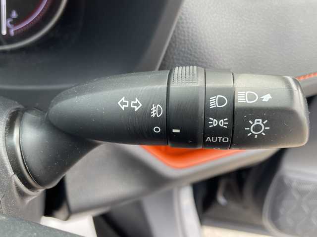 トヨタ ＲＡＶ４ アドベンチャー 岩手県 2019(令1)年 4.1万km アティチュードブラックマイカ 社外ナビ(CD/DVD/ラジオ/Bluetooth)/フルセグテレビ/バックカメラ/プリクラッシュセーフティ/レーントレーシングアシスト/レーダークルーズコントロール/オートハイビーム/ロードサインアシスト/コーナーセンサー/パワーバックドア/ETC/ルーフレール/前方ドライブレコーダー/横滑り防止機能/LEDヘッドライト/フォグランプ/スマートキー(×2)/プッシュスタート/純正アルミホイール/電動格納ミラー/ウィンカーミラー/ドアバイザー