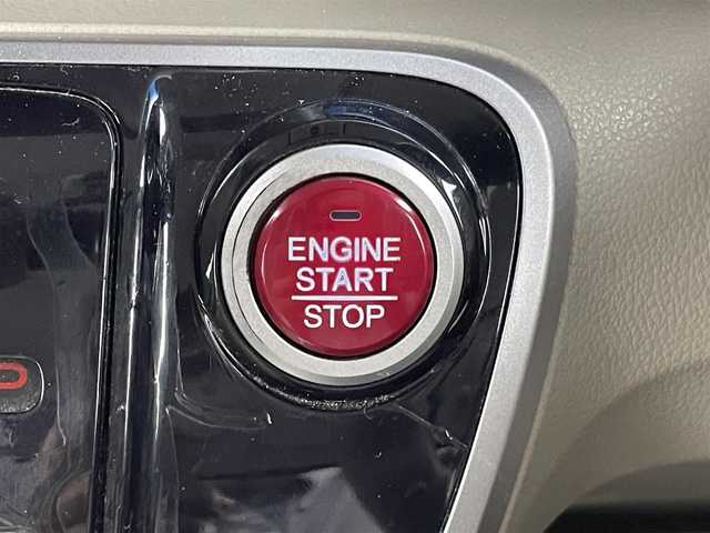ホンダ Ｎ ＢＯＸ G Lパッケージ 大分県 2014(平26)年 8.9万km イノセントブルーメタリック 社外8インチメモリナビ：AVIC-RL09/BT/CD/DVD/SD/AM/FM/バックカメラ/後席モニター：TVM-FW1010/両側パワースライドドア/Wエアバック＋カーテンエアバック/CTBA(シティブレーキアクティブシステム）/ステアリングスイッチ/チップアップシート/ドアバイザー/純正フロアマット/社外14インチAW