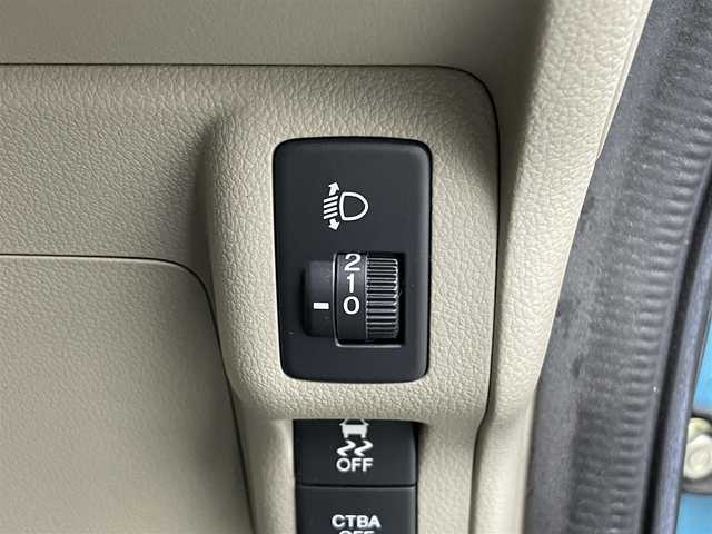 ホンダ Ｎ ＢＯＸ G Lパッケージ 大分県 2014(平26)年 8.9万km イノセントブルーメタリック 社外8インチメモリナビ：AVIC-RL09/BT/CD/DVD/SD/AM/FM/バックカメラ/後席モニター：TVM-FW1010/両側パワースライドドア/Wエアバック＋カーテンエアバック/CTBA(シティブレーキアクティブシステム）/ステアリングスイッチ/チップアップシート/ドアバイザー/純正フロアマット/社外14インチAW