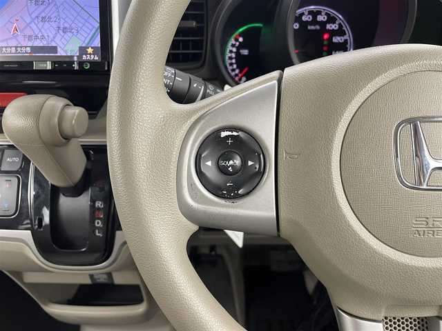 ホンダ Ｎ ＢＯＸ G Lパッケージ 大分県 2014(平26)年 8.9万km イノセントブルーメタリック 社外8インチメモリナビ：AVIC-RL09/BT/CD/DVD/SD/AM/FM/バックカメラ/後席モニター：TVM-FW1010/両側パワースライドドア/Wエアバック＋カーテンエアバック/CTBA(シティブレーキアクティブシステム）/ステアリングスイッチ/チップアップシート/ドアバイザー/純正フロアマット/社外14インチAW