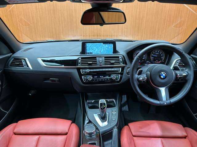 ＢＭＷ ２２０ｉ カブリオレ ラグジュアリー 千葉県 2018(平30)年 2.7万km 黒Ｍ ＡＣＣ　/赤革シート　/ナビ　/Ｂｌｕｅｔｏｏｔｈ接続　/Ｂカメラ　/電動シート　/シートＨ　/パークディスタンス　/コンフォートアクセス　/ドライビングアシスト　/アダブティブＬＥＤヘッドライト　/衝突軽減Ｂ　/ＬＫＳ