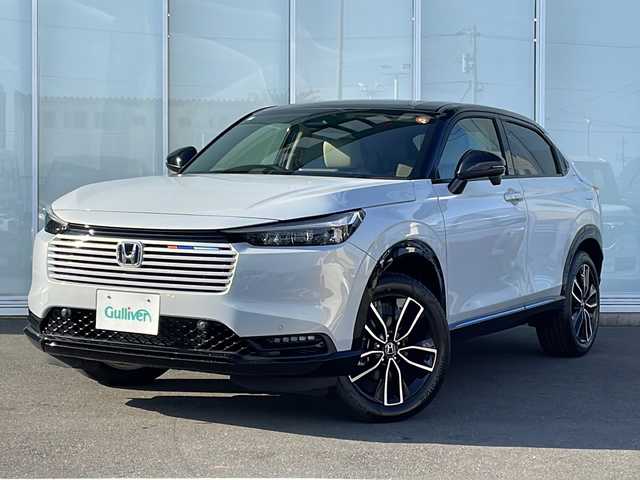 ホンダ ヴェゼル ハイブリッド e:HEV Z PLaYパッケージ 神奈川県 2025(令7)年 0.1千km 白Ⅱ 実走行距離35km/純正9インチメモリナビ/AppleCarPlay/AndroidAuto/フルセグ/FM/AM/ハンズフリーパワーバックドア/ワイヤレス充電/バックカメラ/ブラインドスポットモニター/レーンキープアシスト/クルーズコントロール/ハーフレザーシート/パドルシフト/LEDヘッドライト/フロントシートヒーター/AUTOライト/ビルトインETC2.0/スマートキー/プッシュスタート