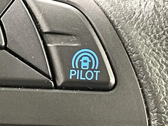 日産 セレナ ハイウェイスターVセレクションⅡ 愛知県 2017(平29)年 12万km ブリリアントホワイトパール 純正１０インチナビ　/(FM/AM/フルセグTV/SD/CD・DVD・ブルーレイ再生）/プロパイロット　/純正フリップダウンモニター　/アラウンドビューモニター　/衝突軽減ブレーキ　/両側電動スライドドア　/インテリジェントパーキングアシスト/ビルトインＥＴＣ　/デジタルインナーミラー　/車線逸脱警報/ハンドル支援/ソナー　/ＬＥＤヘッドライト/フォグランプ/アイドリングストップ/電動パーキングブレーキ/オートブレーキホールド機能/アクセサリーソケット/プッシュスタート/　　-スマートキー/後席サンシェード