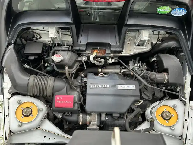 ホンダ Ｓ６６０ α 佐賀県 2015(平27)年 3.5万km プレミアムスターホワイトパール 6MT/無限エアロ/・フロントアンダースポイラー/・サイドスポイラー/・リアアンダースポイラー/柿本マフラー/Street車高調/純正サスペンション車載/純正ディスプレイ/・バックカメラ/AM/FM/BT/ポータブルナビ/・ワンセグTV/純正ドライブレコーダー/CTBA/ハーフレザーシート/LEDヘッドライト/社外AW/ETC/スペアキー×1/取扱説明書/保証書