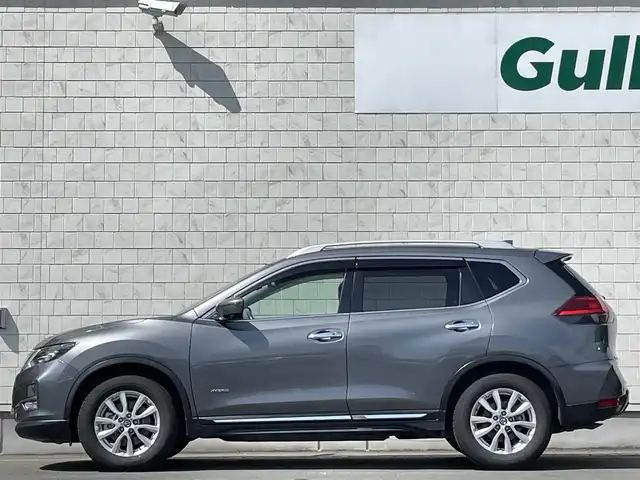 日産 エクストレイル ハイブリッド 20Xi 岩手県 2019(平31)年 10.6万km ダークメタルグレー 禁煙車/純正8インチナビ/→フルセグTV/Bluetooth/CD/DVD/FM/AM/全方位カメラ/バックカメラ/フリップダウンモニター/ETC/前方ドライブレコーダー/ルーフレール/パワーバックドア/プロパイロット/・レーンアシスト/・衝突軽減ブレーキ/・ブラインドスポットモニター/・レーダークルーズコントロール/・進入禁止警報/・クリアランスソナー/シートヒーター/ダウンヒルアシスト/ステアリングスイッチ/LEDヘッドライト/電子パーキングブレーキ/オートホールド/スマートキー/〇プッシュスタート/〇電動格納ミラー/〇ドアバイザー/〇フロアマット/オートライト/純正17インチアルミホイール