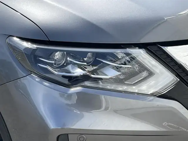 日産 エクストレイル ハイブリッド 20Xi 岩手県 2019(平31)年 10.6万km ダークメタルグレー 禁煙車/純正8インチナビ/→フルセグTV/Bluetooth/CD/DVD/FM/AM/全方位カメラ/バックカメラ/フリップダウンモニター/ETC/前方ドライブレコーダー/ルーフレール/パワーバックドア/プロパイロット/・レーンアシスト/・衝突軽減ブレーキ/・ブラインドスポットモニター/・レーダークルーズコントロール/・進入禁止警報/・クリアランスソナー/シートヒーター/ダウンヒルアシスト/ステアリングスイッチ/LEDヘッドライト/電子パーキングブレーキ/オートホールド/スマートキー/〇プッシュスタート/〇電動格納ミラー/〇ドアバイザー/〇フロアマット/オートライト/純正17インチアルミホイール