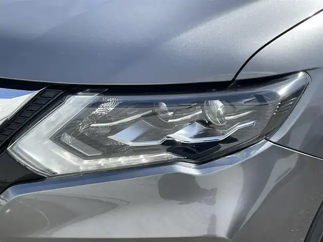 日産 エクストレイル ハイブリッド 20Xi 岩手県 2019(平31)年 10.6万km ダークメタルグレー 禁煙車/純正8インチナビ/→フルセグTV/Bluetooth/CD/DVD/FM/AM/全方位カメラ/バックカメラ/フリップダウンモニター/ETC/前方ドライブレコーダー/ルーフレール/パワーバックドア/プロパイロット/・レーンアシスト/・衝突軽減ブレーキ/・ブラインドスポットモニター/・レーダークルーズコントロール/・進入禁止警報/・クリアランスソナー/シートヒーター/ダウンヒルアシスト/ステアリングスイッチ/LEDヘッドライト/電子パーキングブレーキ/オートホールド/スマートキー/〇プッシュスタート/〇電動格納ミラー/〇ドアバイザー/〇フロアマット/オートライト/純正17インチアルミホイール