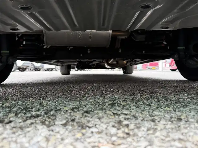 日産 セレナ e－パワー ハイウェイスター V 千葉県 2021(令3)年 6.4万km ダイヤモンドブラック 純正SDナビ(CD/DVD/FM/AM/Bluetooth/フルセグTV)/プロパイロット /アラウンドビューモニター/インテリジェントエマージェンシーブレーキ/踏み間違い防止アシスト/後側方衝突防止支援システム/車線逸脱支援システム/標識検知機能/インテリジェントルームミラー/ハンスフリーオートスライドドア/ETC/スマートキ