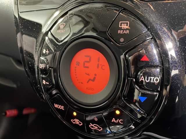 日産 ノート e－パワー X 福岡県 2018(平30)年 8万km ダークメタルグレー 社外7型SDナビ（フルセグTV/DVD/CD/BT）/全方位モニター/オートライト/LEDヘッドライト/デジタルインナーミラー/スマートキー/プッシュスタート/サイドバイザー/純正フロアマット