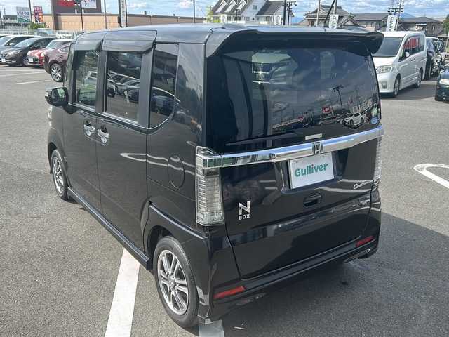 ホンダ Ｎ ＢＯＸ カスタム G Lパッケージ 岐阜県 2015(平27)年 7.5万km スマートブラック 登録時走行距離：74291km/ワンオーナー/社外SDナビ/フルセグテレビ・Bluetooth・CD・DVD/バックカメラ/片側パワースライドドア/衝突被害軽減システム/ウィンカーミラー/プッシュスタート/スマートキー/スペアキー1本/フォグライト/ドアバイザー/純正14インチアルミホイール/保証書/取扱説明書/キセノンヘッドライト/オートライト