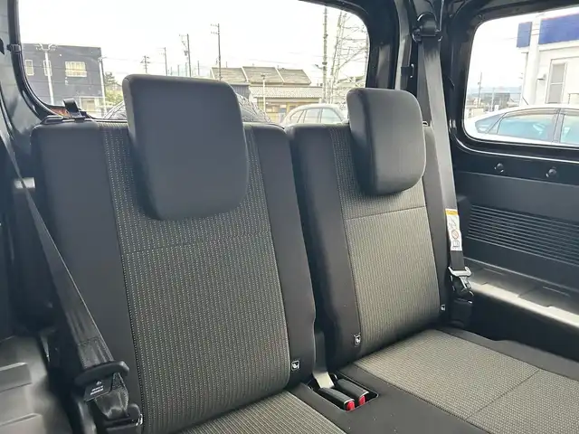 スズキ ジムニー シエラ JC 富山県 2024(令6)年 1.3万km 黒 社外ナビ/フルセグテレビ/Bluetooth接続/USB接続/AM/FMラジオ/DVD/CD再生/アイドリングストップ/プッシュスタート/クルーズコントロール/４WD/シートシートヒーター/オートエアコン/横滑り防止/衝突軽減/車線逸脱防止