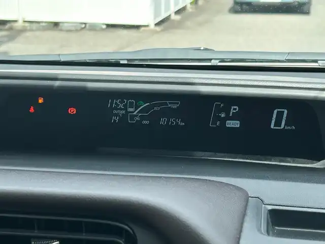 トヨタ アクア G 愛知県 2016(平28)年 1.1万km スーパーレッドⅤ ワンオーナー/TOYOTA SAFETY SENSE C/・プリクラッシュセーフティ/・レーンディパーチャーアラート/・オートマチックハイビーム/クルーズコントロール/純正ナビ〈NSZT-W６６T〉/DVD/Bluetooth/地デジTV/バックカメラ/前席シートヒーター/ビルトインETC/純正ドライブレコーダー〈DRT-H66A〉/純正１５インチAW/スマートキー＆プッシュスタート