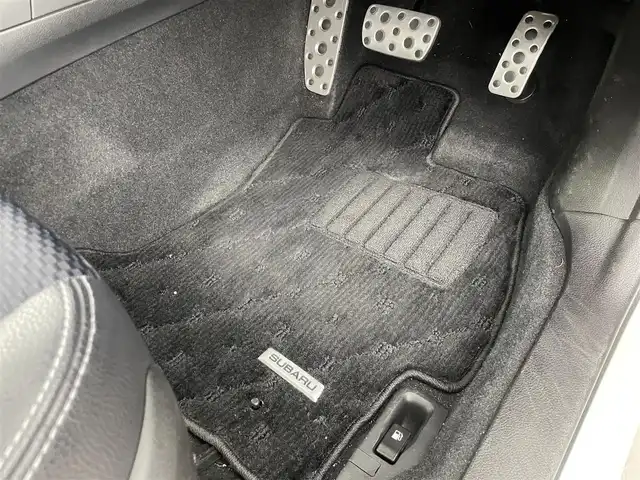 スバル フォレスター 2．0XT アイサイト 群馬県 2014(平26)年 8.6万km クリスタルホワイトP パワーバックドア/＝＝＝＝＝/純正7インチSDナビ/・AM/FM/BT/フルセグTV/HDMI/VTR/＝＝＝＝＝/パワーバックドア　純正７インチＳＤナビ　バックカメラ　パドルシフト　パワーシート　ハーフレザーシート　シートヒーター　全車速追従機能付クルーズコントロール　レーンキープアシスト　ＥＴＣ　４ＷＤ　禁煙車