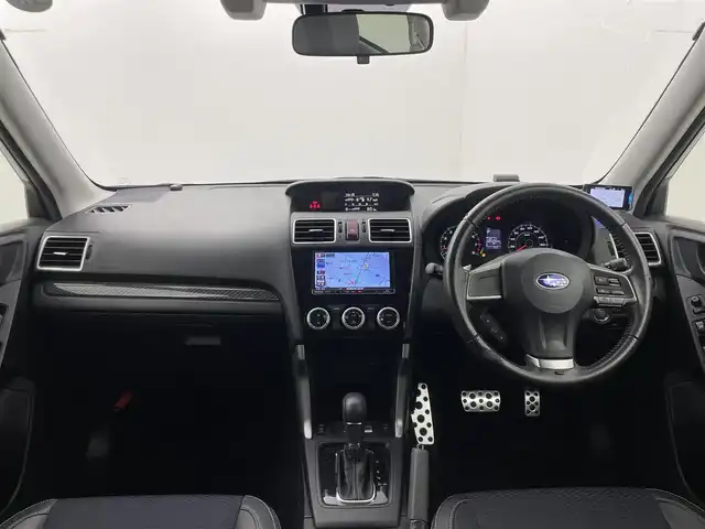 スバル フォレスター 2．0XT アイサイト 群馬県 2014(平26)年 8.6万km クリスタルホワイトP パワーバックドア/＝＝＝＝＝/純正7インチSDナビ/・AM/FM/BT/フルセグTV/HDMI/VTR/＝＝＝＝＝/パワーバックドア　純正７インチＳＤナビ　バックカメラ　パドルシフト　パワーシート　ハーフレザーシート　シートヒーター　全車速追従機能付クルーズコントロール　レーンキープアシスト　ＥＴＣ　４ＷＤ　禁煙車