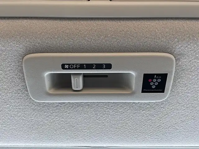 三菱 デリカミニ G プレミアム 岩手県 2023(令5)年 0.5万km アメジストブラック 4WD/ルーフレール/社外ディスプレイオーディオ/バックカメラ/アラウンドビューモニター/ETC2.0/アダプティブクルーズコントロール/両側パワースライドドア/前席シートヒーター/ステアリングヒーター/純正15インチアルミホイール/コーナーセンサー/取扱説明書/保証書/スペアキー1本