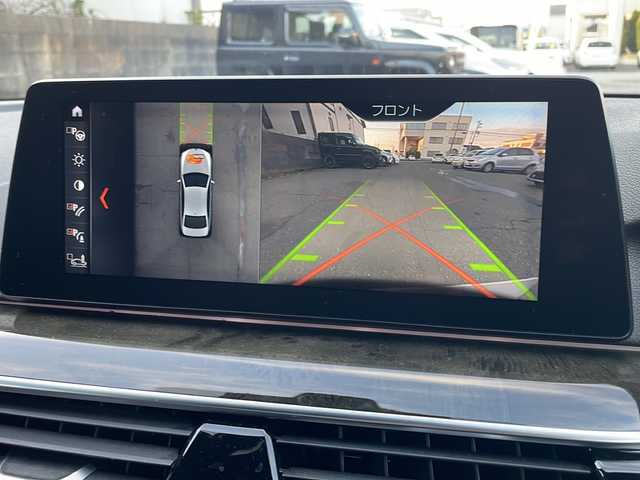 ＢＭＷ ５２３ｄ Mスポーツ 福井県 2019(平31)年 6万km アルピンホワイトⅢ メーカー純正HDDナビゲーション/（CD/DVDS/BT）/フルセグテレビ/360°カメラ/プリクラッシュセーフティ/レーンキープアシスト/アダプティブクルーズコントロール/パーキングアシスト/ヘッドアップディスプレイ/ブラインドスポットモニター/黒革シート/パワーシート/（シートメモリ付き）/シートヒーター/電動リアゲート/純正19インチアルミホイール/ディーゼルターボ/パドルシフト/クリアランスソナー/LEDヘッドライト/LEDフォグランプ/ドライブレコーダー/ETC2.0 （ミラー型）/USBポート/置くだけ充電/ステアリングリモコン/オートライト/オートマチックハイビーム/スマートキー/プッシュスタート/保証書/取扱説明書