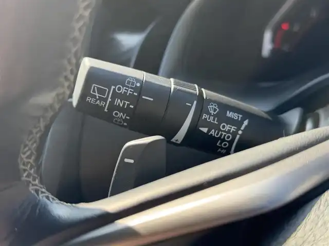 ホンダ シビック ハッチバック 兵庫県 2019(平31)年 3.6万km 黒 ホンダセンシング/社外ナビ/フルセグTV/バックカメラ/ETC/純正18インチアルミホイール/LEDヘッドライト/パドルシフト/シートヒーター/クルーズコントロール/ステアリングリモコン/スマートキー/プッシュスタート/ドアバイザー