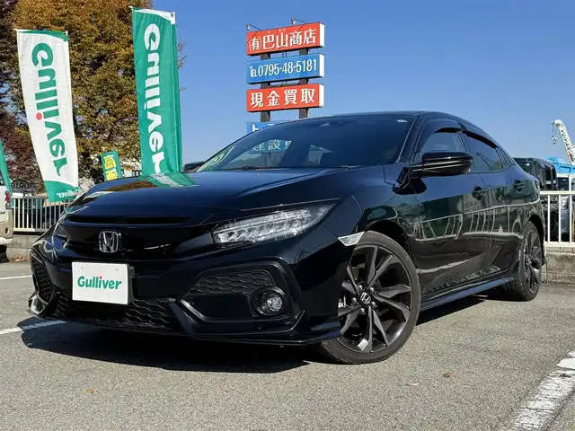ホンダ シビック ハッチバック 兵庫県 2019(平31)年 3.6万km 黒 ホンダセンシング/社外ナビ/フルセグTV/バックカメラ/ETC/純正18インチアルミホイール/LEDヘッドライト/パドルシフト/シートヒーター/クルーズコントロール/ステアリングリモコン/スマートキー/プッシュスタート/ドアバイザー