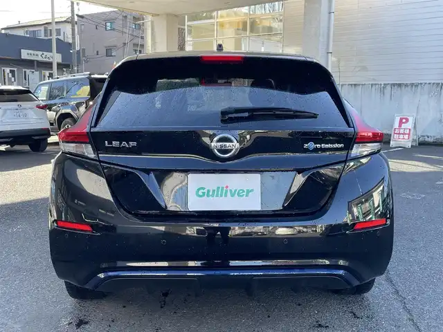 日産 リーフ X 10万台記念車 宮城県 2019(平31)年 4.8万km スーパーブラック 特別仕様車/ワンオーナー/純正メーカーナビ/CD/DVD/BT/フルセグTV/USB/AUX/バックカメラ/プロパイロット/ACC/衝突被害軽減システム/踏み間違い衝突防止アシスト/全席シートヒーター/ステアリングヒーター/eペダル/コーナーセンサー/純正16インチアルミ＆スタッドレス/純正17インチアルミ＆ノーマルタイヤ積込/充電ケーブル積込/スペアキー/保証書＆取扱説明書＆ナビ説明書