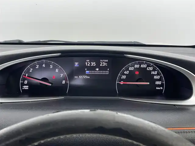 トヨタ シエンタ G 埼玉県 2015(平27)年 6.2万km ホワイトパールクリスタルシャイン 純正ナビ/・ワンセグTV/BT/CD/SD/バックカメラ/ETC/両側電動スライドドア/トヨタセーフティセンス/オートハイビーム/先行車発進/純正フロアマット/ドアバイザー/本革巻きステアリング/ステアリングスイッチ/LEDヘッドランプ/・フォグランプ/スマートキー/純正ホイールキャップ