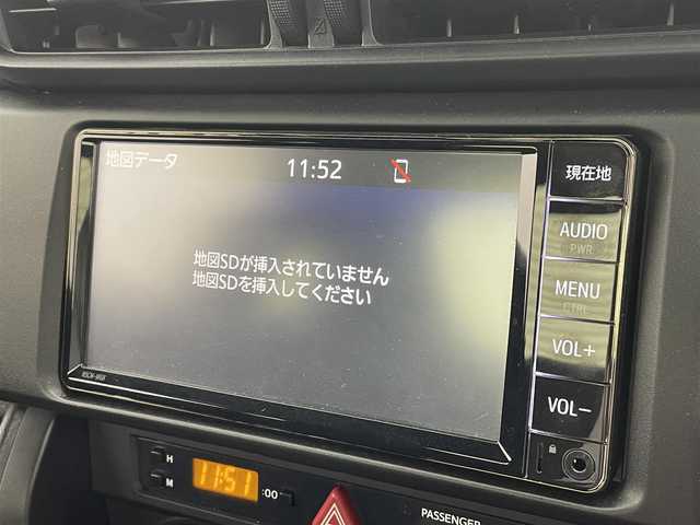 トヨタ ８６ G 茨城県 2019(令1)年 0.9万km ピュアレッド ７インチ純正ナビＴＶ/バックカメラ/６ＭＴ/衝突安全ボディ/横滑り防止システム/アンチロックブレーキ