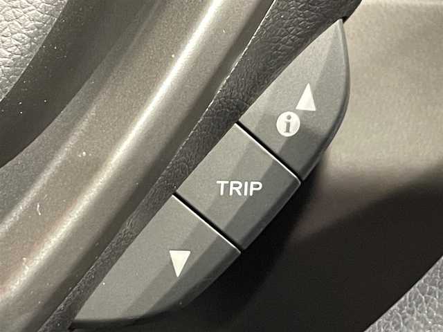 ホンダ フリード G ホンダセンシング 愛知県 2020(令2)年 1.8万km プレミアムクリスタルオレンジM 純正ナビ　/(Bluetooth/フルセグTV/AM・FM/CD・DVD再生）/両側電動スライドドア　/レーダークルーズコントロール　/衝突軽減ブレーキ　/１００Ｖ電源　/ビルトインＥＴＣ　/シートヒーター　/バックカメラ　/ドライブレコーダー　/レーンアシスト　/プッシュスタート　/後席サンバイザー/アイドリングストップ