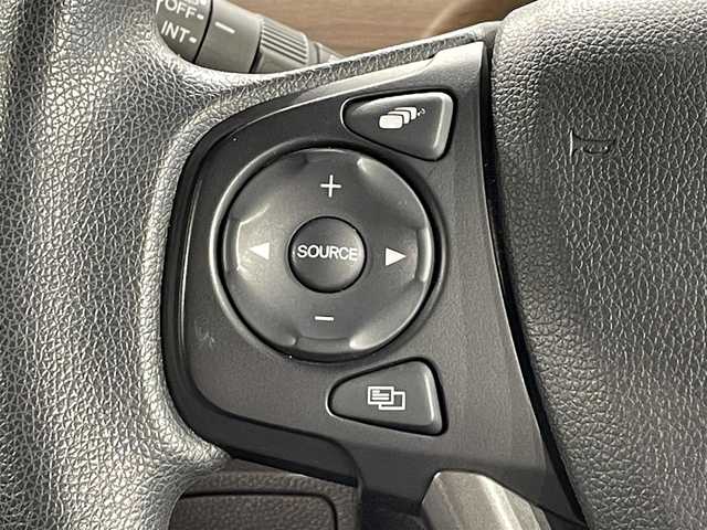 ホンダ フリード G ホンダセンシング 愛知県 2020(令2)年 1.8万km プレミアムクリスタルオレンジM 純正ナビ　/(Bluetooth/フルセグTV/AM・FM/CD・DVD再生）/両側電動スライドドア　/レーダークルーズコントロール　/衝突軽減ブレーキ　/１００Ｖ電源　/ビルトインＥＴＣ　/シートヒーター　/バックカメラ　/ドライブレコーダー　/レーンアシスト　/プッシュスタート　/後席サンバイザー/アイドリングストップ