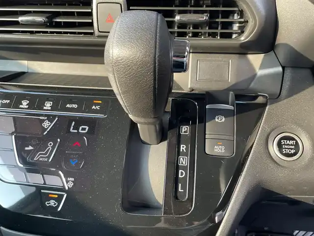 日産 ルークス HWS X プロパイロットED 滋賀県 2023(令5)年 0.7万km チタニウムグレーメタリック 禁煙車/純正ナビ【SD/Bluetooth/HDMI/フルセグ】/全方位カメラ/両側パワースライドア/プロパイロット/コーナーセンサー/ステアリングリモコン/アイドリングストップ/ETC/スマートキー/スペアキー