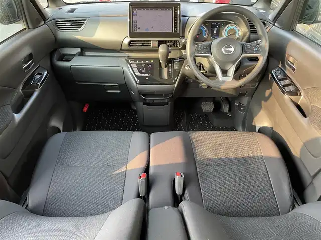 日産 ルークス HWS X プロパイロットED 滋賀県 2023(令5)年 0.7万km チタニウムグレーメタリック 禁煙車/純正ナビ【SD/Bluetooth/HDMI/フルセグ】/全方位カメラ/両側パワースライドア/プロパイロット/コーナーセンサー/ステアリングリモコン/アイドリングストップ/ETC/スマートキー/スペアキー