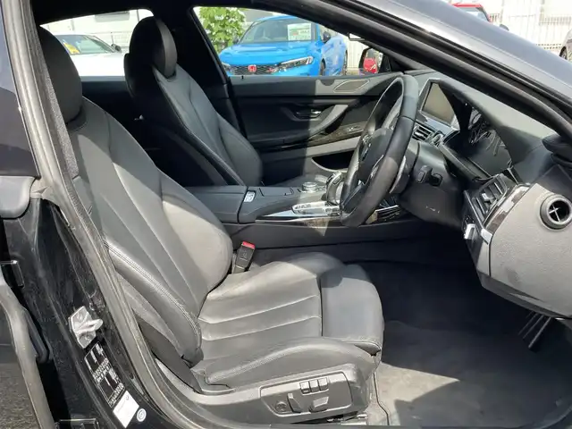 ＢＭＷ ６４０ｉ グランクーペ 神奈川県 2015(平27)年 2.9万km サファイアブラックP サンルーフ/黒革シート/Mスポーツ/純正HDDナビ・地デジTV/純正CD/DVD/MSV/USB/BT再生/バックモニター/ミラーETC/インテリジェントセーフティ/レーダークルーズコントロール/衝突警告/車線逸脱警告/コーナーセンサー/純正19インチAW/LEDライト/LEDフォグ/パドルシフト/アイドリングストップ/プッシュスタート/スマートキー×2/H28/29/30/R1/2/3/4年ディーラー整備記録/保証書・取説あり