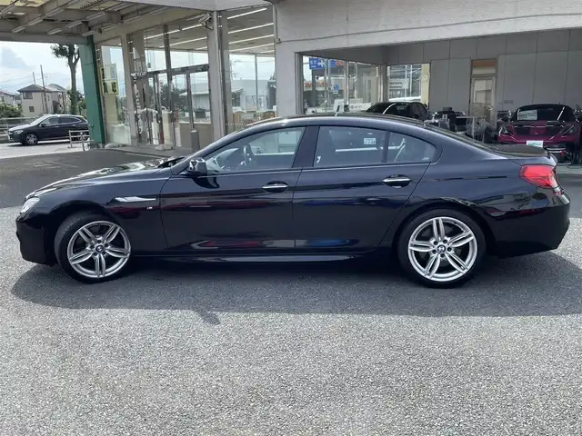 ＢＭＷ ６４０ｉ グランクーペ 神奈川県 2015(平27)年 2.9万km サファイアブラックP サンルーフ/黒革シート/Mスポーツ/純正HDDナビ・地デジTV/純正CD/DVD/MSV/USB/BT再生/バックモニター/ミラーETC/インテリジェントセーフティ/レーダークルーズコントロール/衝突警告/車線逸脱警告/コーナーセンサー/純正19インチAW/LEDライト/LEDフォグ/パドルシフト/アイドリングストップ/プッシュスタート/スマートキー×2/H28/29/30/R1/2/3/4年ディーラー整備記録/保証書・取説あり