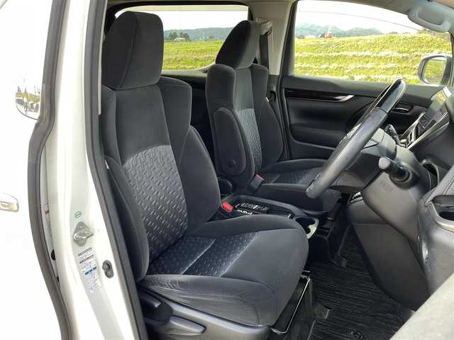 トヨタ ヴェルファイア Z 新潟県 2015(平27)年 9.2万km ホワイトパールクリスタルシャイン 4WD/社外10インチメモリナビ(EX10)/CD/DVD/BT/フルセグテレビ/バックカメラ/ETC/フリップダウンモニター/両側パワースライドドア/ステアリングスイッチ/コーナーセンサー/スマートキー/プッシュスタート/LEDヘッドライト/オートライト/フォグランプ/純正18インチアルミホイール/社外16インチAW冬タイヤ車載