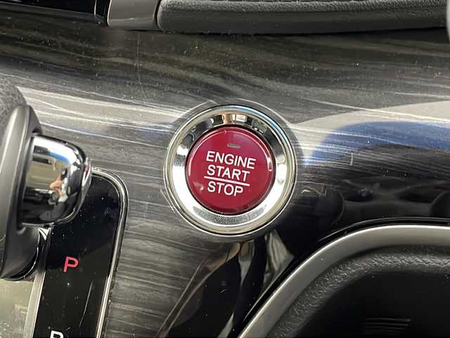 ホンダ オデッセイ アブソルート EX ADV 埼玉県 2016(平28)年 4.7万km ホワイトオーキッドパール 純正ナビ/全方位カメラ/前後ドライブレコーダー/ETC/ACC/PCS/LDA/アイドリングストップ/パドルシフト/先行車発進お知らせ/BSM/標識認識/後席モニター/純正フロアマット/純正ドアバイザー/ウィンカーミラー/フォグランプ/プッシュスタート/スマートキー/オットマン/パワーシート/ハーフレザーシート/純正アルミホイール/LEDヘッドライト