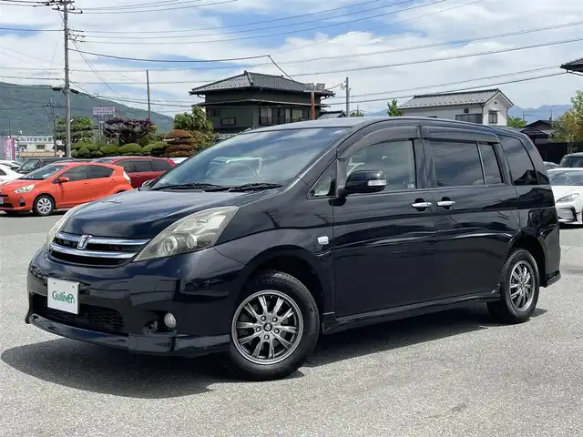 トヨタ アイシス プラタナ リミテッド 山梨県 2010(平22)年 9.9万km ブラックマイカ 4WD/純正ナビ(NHZA-W60G)/CD/DVD/FM/AM/TV/バックカメラ/後席モニター(V8T-R57)/両側パワースライドドア/純正アルミホイール付き夏タイヤ積載（195/65/R15）/社外15インチアルミホイール/コーナーセンサー/スペアキー/スマートキー/プッシュスタート/ステアリングスイッチ/ドアバイザー/ウィンカーミラー/ISOFIX