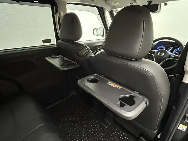 日産 ルークス HWS Gターボ アーバンクロム プロパイロットED 愛媛県 2023(令5)年 0.9万km ブラック エマージェンシーブレーキ　プロパイロット　インテリジェントルームミラー　純正メモリナビ　Bluetooth　フルセグ　AppleCarPlay　androidauto　アラウンドビューモニター　両側パワースライド　ステアリングスイッチ　純正ドライブレコーダー　レザーシート　プッシュスタート 　スマートキ―　　スペアキー　ターボ　レザーシート
