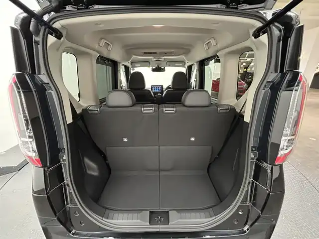 日産 ルークス HWS Gターボ アーバンクロム プロパイロットED 愛媛県 2023(令5)年 0.9万km ブラック エマージェンシーブレーキ　プロパイロット　インテリジェントルームミラー　純正メモリナビ　Bluetooth　フルセグ　AppleCarPlay　androidauto　アラウンドビューモニター　両側パワースライド　ステアリングスイッチ　純正ドライブレコーダー　レザーシート　プッシュスタート 　スマートキ―　　スペアキー　ターボ　レザーシート
