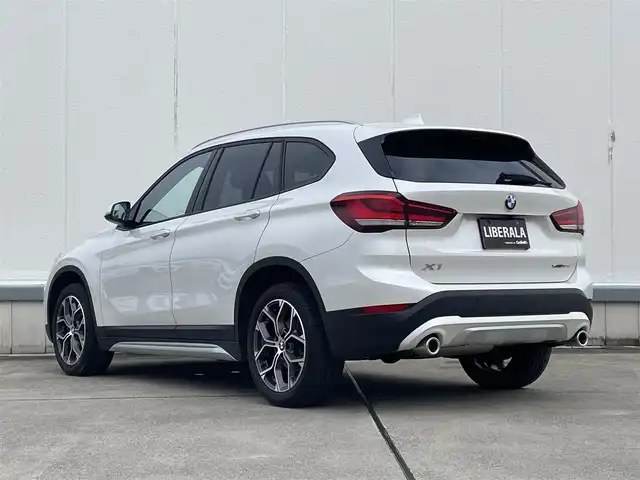 ＢＭＷ Ｘ１ xDrive 18d xライン EDジョイ+ 東京都 2020(令2)年 2.7万km 白 純正HDDナビ/ドライビングアシスト/ワンオーナー/スマートキー/プッシュスタート/4WD/MFSW/アダプティブクルーズコントロール/オートライト/フォグライト/純正ナビ/Bluetooth接続/ハーフレザーシート/電動パワーシート/バックモニター/パークアシスト/コーナーセンサー/ETC/純正LEDヘッドライト/純正18インチアルミホイール/電動パワーゲート