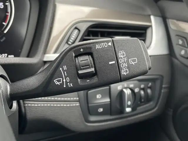 ＢＭＷ Ｘ１ xDrive 18d xライン EDジョイ+ 東京都 2020(令2)年 2.7万km 白 純正HDDナビ/ドライビングアシスト/ワンオーナー/スマートキー/プッシュスタート/4WD/MFSW/アダプティブクルーズコントロール/オートライト/フォグライト/純正ナビ/Bluetooth接続/ハーフレザーシート/電動パワーシート/バックモニター/パークアシスト/コーナーセンサー/ETC/純正LEDヘッドライト/純正18インチアルミホイール/電動パワーゲート