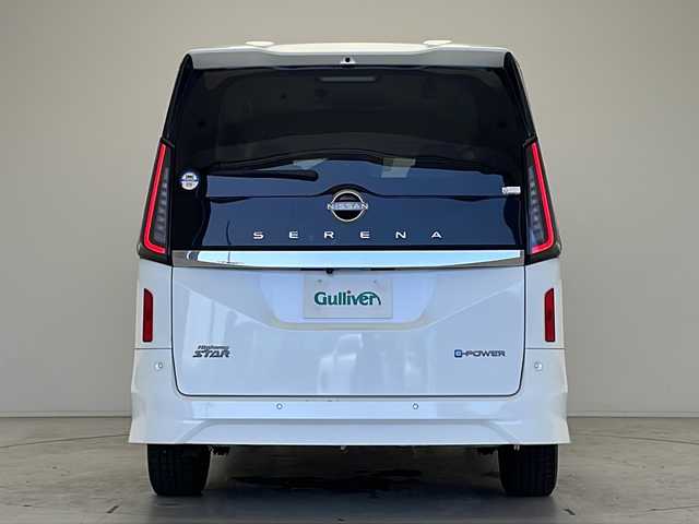 日産 セレナ e－パワー ハイウェイスター V 愛知県 2023(令5)年 3.4万km プリズムホワイト プロパイロット/衝突軽減システム/純正12.4型ディズプレイオーディオ　ナビあり/両側パワースライドドア/全方位カメラ/クルーズコントロール/フルセグ/Bluetooth/バックカメラ/コーナーセンサー/純正アルミホイール/ブラインドスポットモニター/LEDヘッドライト/インテリジェントミラー/リアオートエアコン/オートマチックハイビーム/置くだけ充電機/ETC2.0/ステアリングスイッチ/スマートキー/プッシュスタート