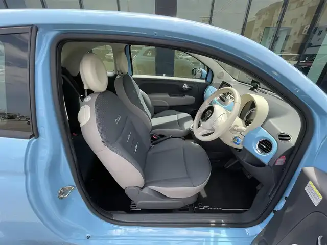 フィアット ５００ ツインエア ポップ 石川県 2015(平27)年 5.9万km 青 社外ポータブルナビ/バックカメラ/純正オーディオ/CD/アンチスリップレギュレーション/純正15incAW/純正ETC/フォグランプ(前後)/アイドリングストップ/HIDヘッドライト/ヘッドライトレベライザー/ドライブレコーダー(前後)