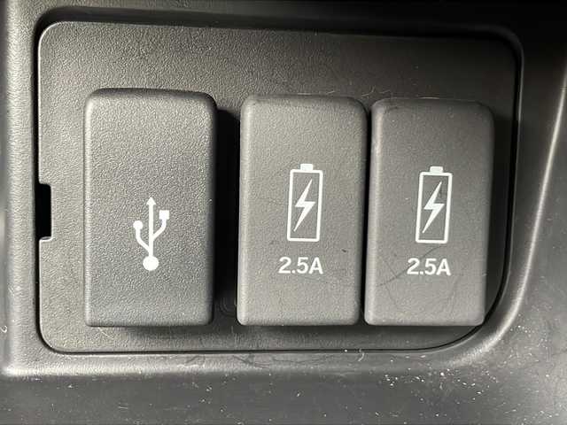 ホンダ Ｎ ＢＯＸ カスタム L ターボ 静岡県 2021(令3)年 3万km プレミアムクリスタルレッドM /純正ナビ/地デジTV//純正CD/DVD/Bluetooth//バックカメラ//両側パワースライドドア//黒革シート//シートヒーター//コーナーセンサー//ホンダセンシング//レーダークルーズコントロール//純正15インチAW//LEDヘッドライト//スマートキー//2.0ETC