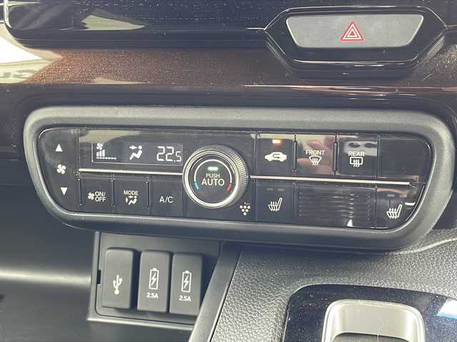 ホンダ Ｎ ＢＯＸ カスタム L ターボ 静岡県 2021(令3)年 3万km プレミアムクリスタルレッドM /純正ナビ/地デジTV//純正CD/DVD/Bluetooth//バックカメラ//両側パワースライドドア//黒革シート//シートヒーター//コーナーセンサー//ホンダセンシング//レーダークルーズコントロール//純正15インチAW//LEDヘッドライト//スマートキー//2.0ETC