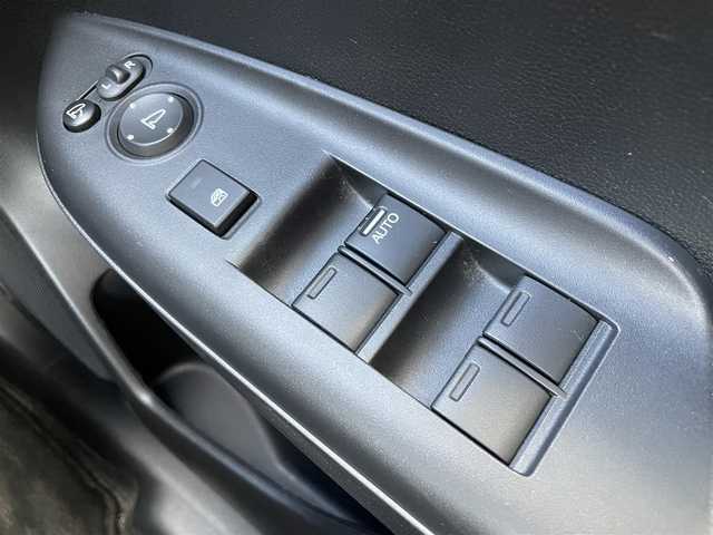 ホンダ シャトル ハイブリッド X ホンダセンシング 福岡県 2019(令1)年 3.6万km クリスタルブラックパール ホンダセンシング/横滑り防止/レーンキープ/バックカメラ/ドラレコ/ナビ/BT/フルセグTV/ETC/純正フロアマット/純正アルミホイール/プッシュスタート/スマートキー/LEDヘッド