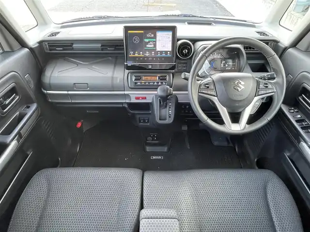スズキ スペーシア ギア HYBRID XZ 青森県 2023(令5)年 0.9万km オフブルーメタリック/ガンメタリック2トーンルーフ AIS評価4.5点/ハイブリット/ワンオーナー/フォグランプ/ルーフレール/両側パワースライド/純正ナビ/・フルセグTV/・AM/FM/CD/DVD/BT/USB/全方位モニター/コーナーセンサー/ベンチシート/シートヒーター/純正14AW/純正フロアマット/アイドリングストップ/クルーズコントロール/パーキングアシスト/レーンキープアシスト/衝突軽減システム/横滑り防止機能/ドアバイザー/スペアキー/保証書/取扱説明書