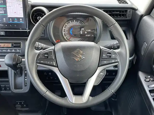 スズキ スペーシア ギア HYBRID XZ 青森県 2023(令5)年 0.9万km オフブルーメタリック/ガンメタリック2トーンルーフ AIS評価4.5点/ハイブリット/ワンオーナー/フォグランプ/ルーフレール/両側パワースライド/純正ナビ/・フルセグTV/・AM/FM/CD/DVD/BT/USB/全方位モニター/コーナーセンサー/ベンチシート/シートヒーター/純正14AW/純正フロアマット/アイドリングストップ/クルーズコントロール/パーキングアシスト/レーンキープアシスト/衝突軽減システム/横滑り防止機能/ドアバイザー/スペアキー/保証書/取扱説明書