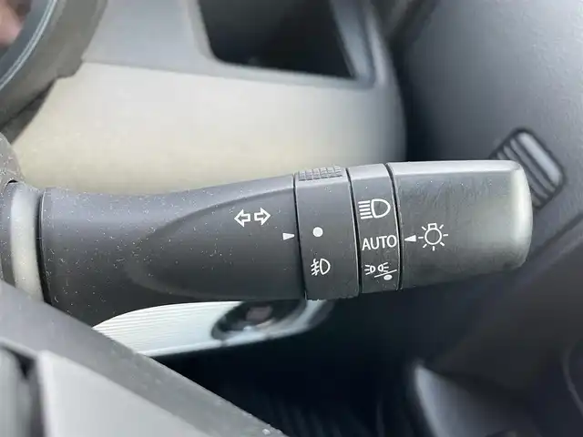 スズキ スペーシア ギア HYBRID XZ 青森県 2023(令5)年 0.9万km オフブルーメタリック/ガンメタリック2トーンルーフ AIS評価4.5点/ハイブリット/ワンオーナー/フォグランプ/ルーフレール/両側パワースライド/純正ナビ/・フルセグTV/・AM/FM/CD/DVD/BT/USB/全方位モニター/コーナーセンサー/ベンチシート/シートヒーター/純正14AW/純正フロアマット/アイドリングストップ/クルーズコントロール/パーキングアシスト/レーンキープアシスト/衝突軽減システム/横滑り防止機能/ドアバイザー/スペアキー/保証書/取扱説明書