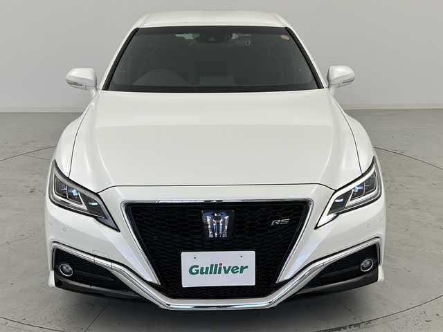 トヨタ クラウン ハイブリッド RS リミテッド 宮城県 2020(令2)年 7.8万km ホワイトパールクリスタルシャイン 禁煙車/トヨタセーフティセンス/・プリクラッシュセーフティ/・レーントレーシングアシスト/・レーダークルーズコントロール/・オートハイビームアシスト/・ブラインドスポットモニター/・リアクロストラフィックアラート/・クリアランスソナー/黒本革シート/・前席パワーシート/・前席シートヒーター/エアシート/純正ナビ/・CD.DVD.BT.USB/フルセグTV/バックカメラ/ビルトインETC2.0/社外ドライブレコーダー/LEDヘッドライト/LEDフォグランプ/ステアリングヒーター/ステアリングスイッチ/プッシュスタート/スマートキー/電動パーキングブレーキ/オートホールド機能/純正18インチアルミホイール/純正フロアマット