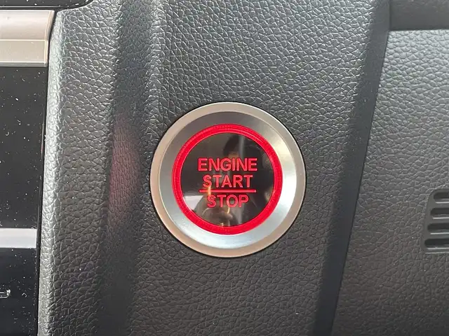 ホンダ フィット 15XL ホンダセンシング 福岡県 2019(令1)年 4.7万km ルナシルバーM 純正7型SDナビ(フルセグTV/CD/DVD/BT)/バックカメラ/ホンダセンシング/レーダークルコン/前後ドラレコ/ETC/シートヒーター/純正LEDヘッドライト/純正フロアマット/プッシュスタート/スマートキー