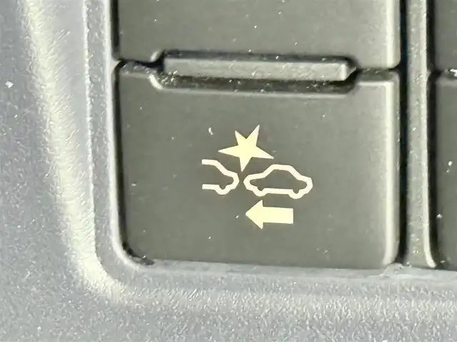 トヨタ ヴォクシー ZS 煌Ⅱ 大阪府 2016(平28)年 5.5万km ブラック 純正ナビＴＶ　フリップダウンモニター　バックカメラ　ＥＴＣ　ドラレコ　衝突軽減　両側パワスラ　レーンアシスト　アイドリングストップ　オートハイビーム　ＬＥＤヘッドライト　フォグランプ　スマートキー